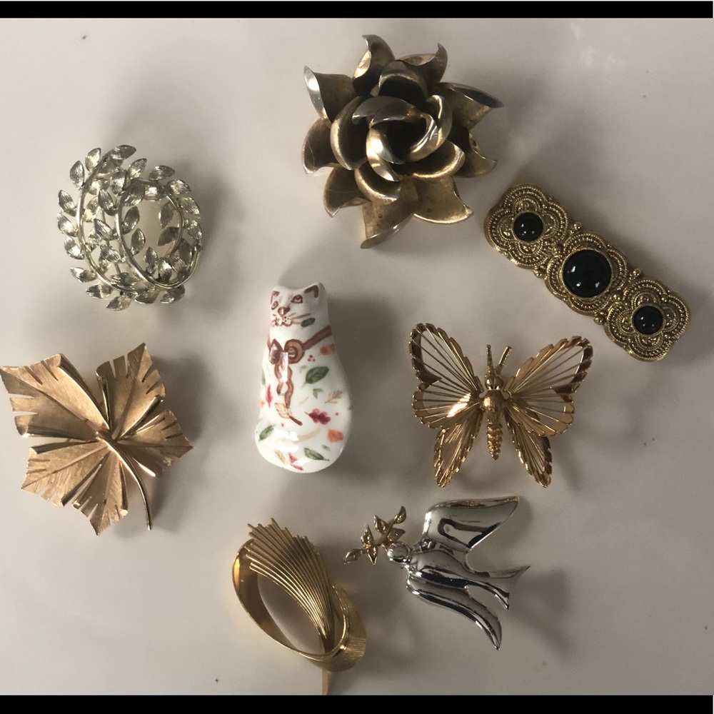 Vintage 80’s brooches/pins